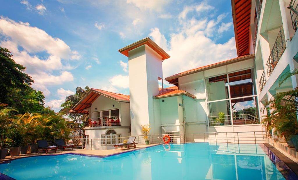 Senani Hotel Kandy Exterior foto